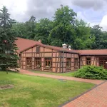 Garni Jagdschloss Mit Selbstversorgerkueche Waldsee (Mecklenburg-Vorpommern)