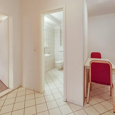 Hotel Garni Jagdschloss Waldsee Mit Fruehstuecksbuffet & Schlosskueche Fuer Selbstversorger Waldsee