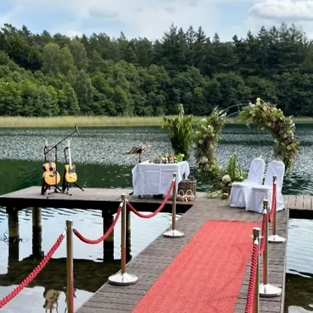 Hotel Garni Jagdschloss Waldsee Mit Fruehstuecksbuffet & Schlosskueche Fuer Selbstversorger 3* Waldsee