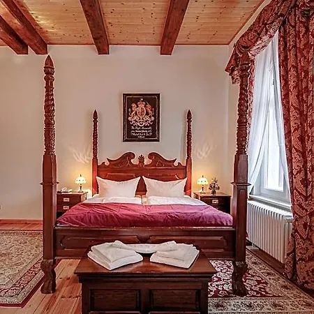 Hotel Garni Jagdschloss Mit Fruehstuecksbuffet & Schlosskueche Fuer Selbstversorger Waldsee (Mecklenburg-Vorpommern)