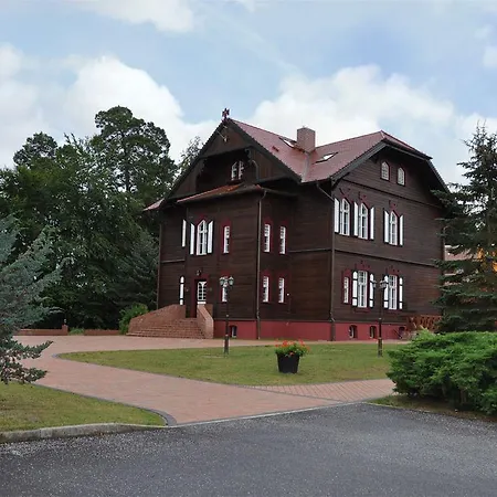 Garni Jagdschloss Mit Fruehstuecksbuffet & Schlosskueche Fuer Selbstversorger Waldsee (Mecklenburg-Vorpommern)