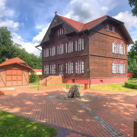 فندق Garni Jagdschloss Mit Fruehstuecksbuffet & Schlosskueche Fuer Selbstversorger 3*