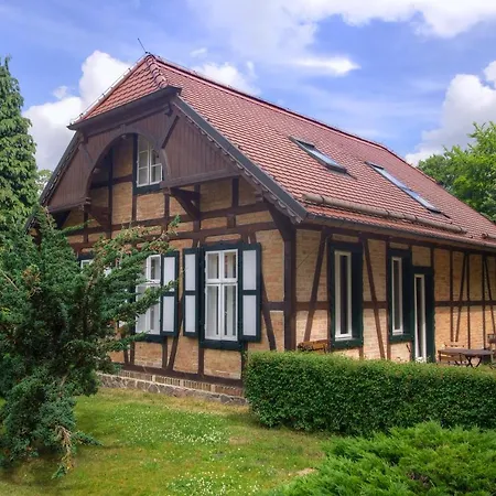 Garni Jagdschloss Mit Fruehstuecksbuffet & Schlosskueche Fuer Selbstversorger Hotel 3*